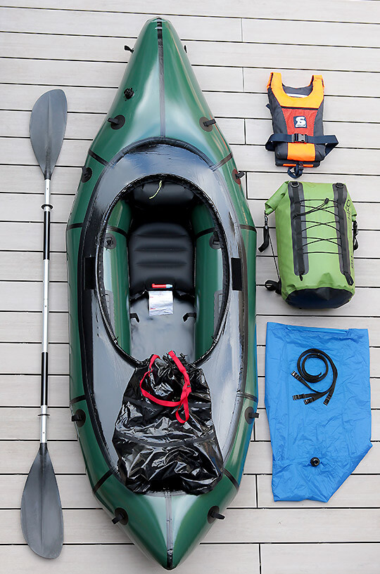  Anfibio Nano RTC Das Anfibio Nano RTC ist mit nur 1,25kg das leichteste Packraft in unserer ausgewählten TrekPack Flotte.